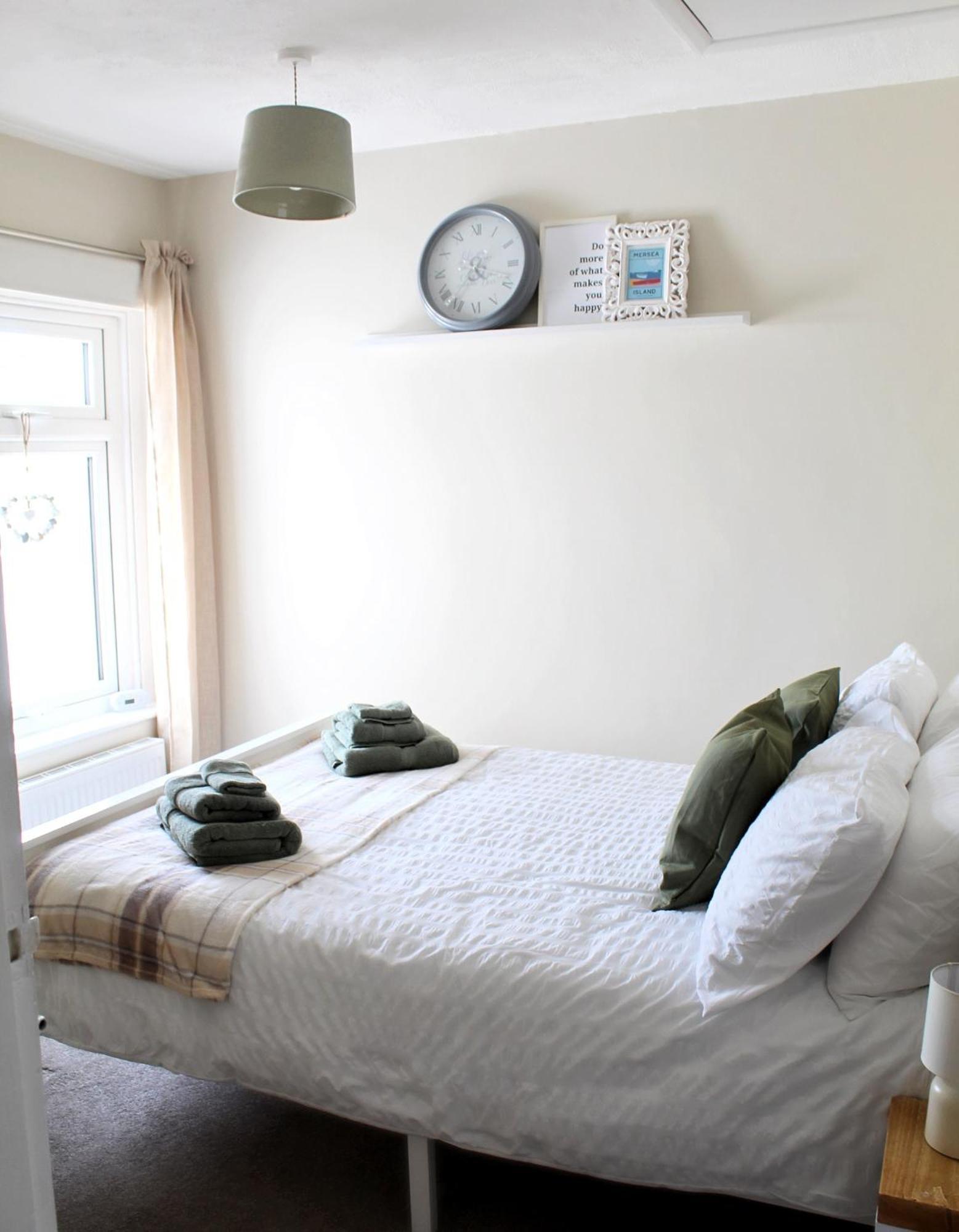 Cosy Cottage In Mersea - Walking Distance To Beach And Town 웨스트 머씨 외부 사진