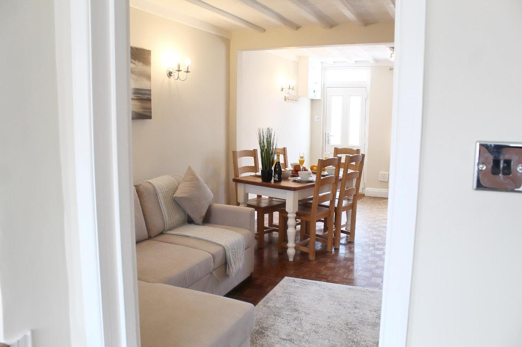 Cosy Cottage In Mersea - Walking Distance To Beach And Town 웨스트 머씨 외부 사진
