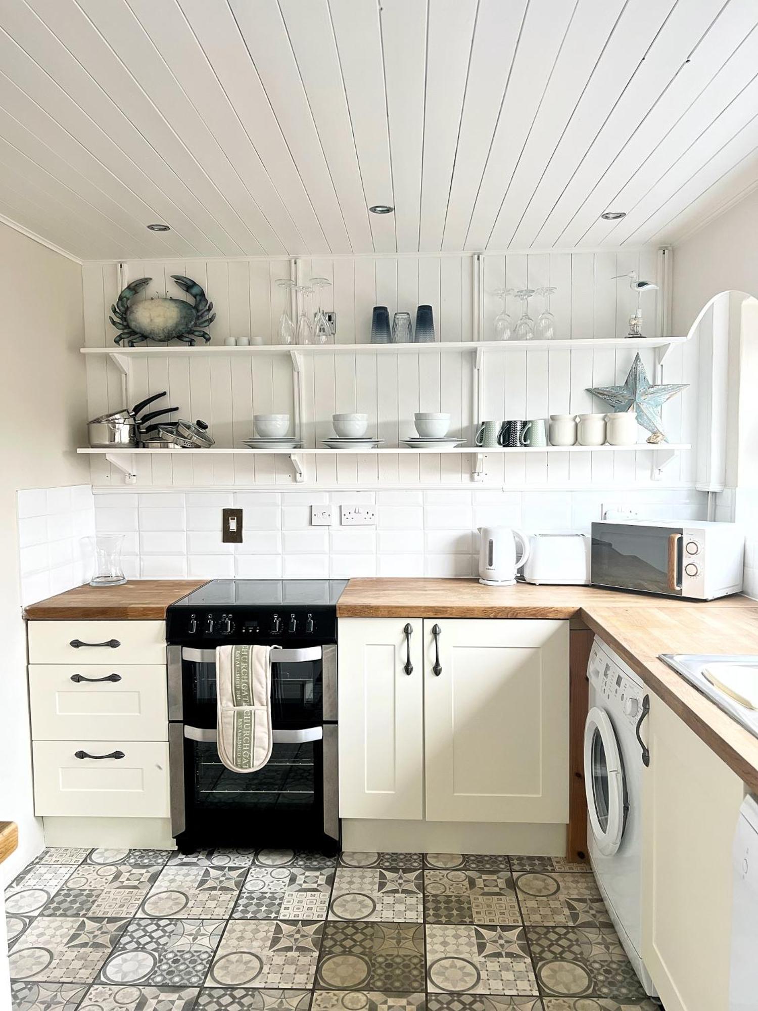 Cosy Cottage In Mersea - Walking Distance To Beach And Town 웨스트 머씨 외부 사진