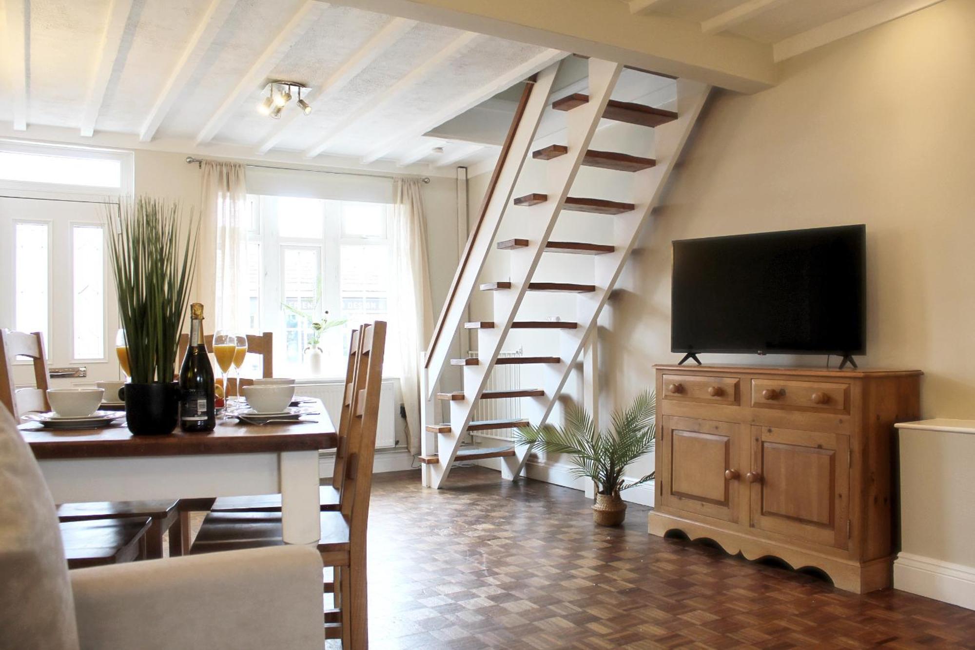 Cosy Cottage In Mersea - Walking Distance To Beach And Town 웨스트 머씨 외부 사진
